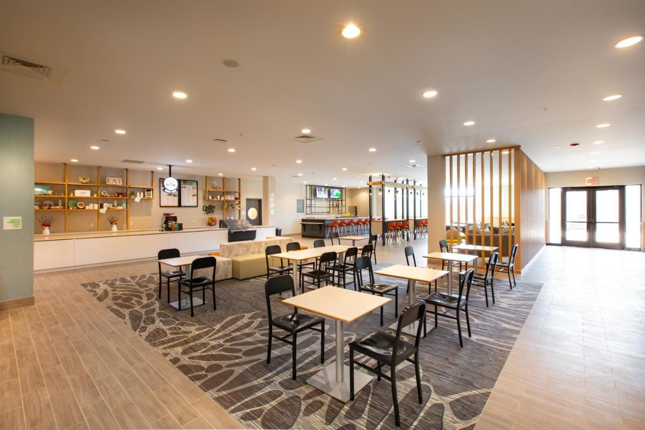 Holiday Inn - Kansas City - Northeast By Ihg Exterior foto